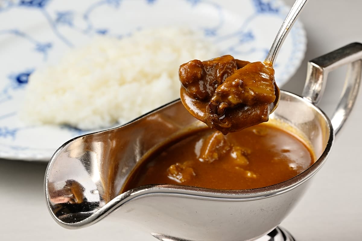 【年内届け受付終了】【常温配送】うかい亭 カレー2種セット